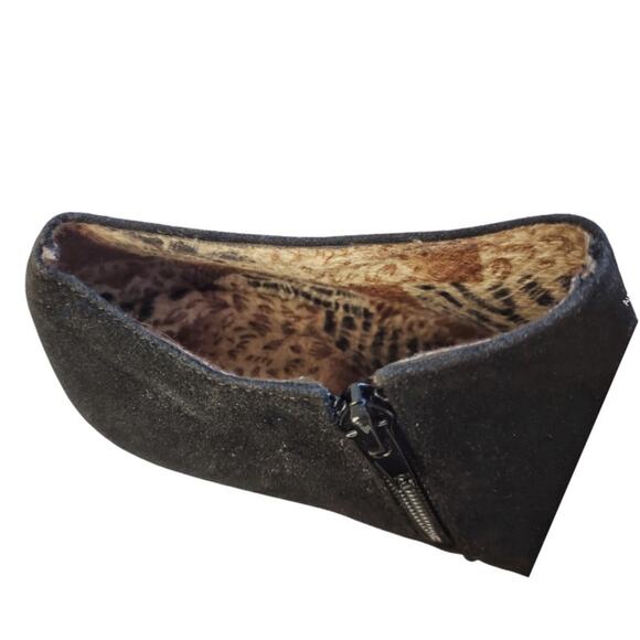 JINPIN Black Faux Suede Ankle Boots US Size 7.5 High Gothic Heel Platform Vegan - Picture 10 of 11